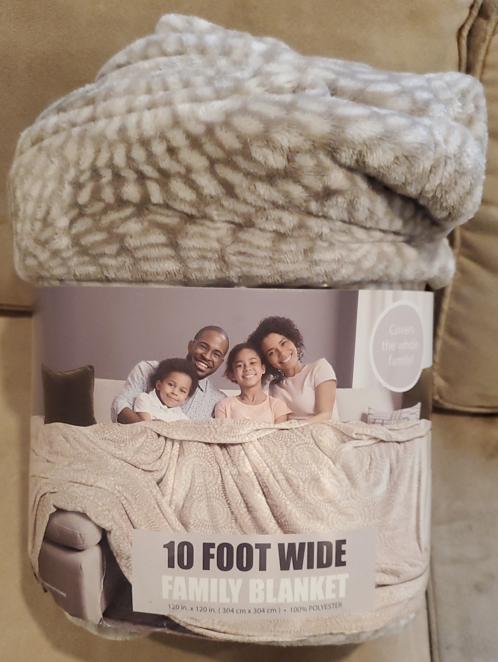 NWT Life Comfort 10 Foot Wide Family Blanket - 120"x120" Oversized Plush